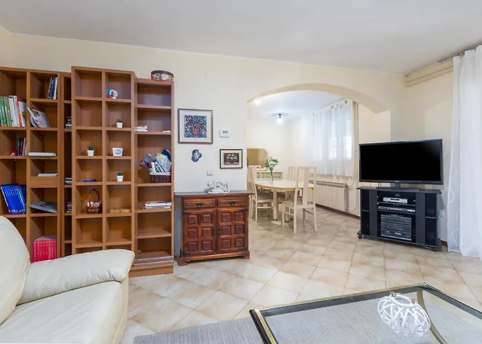 Renata Villa